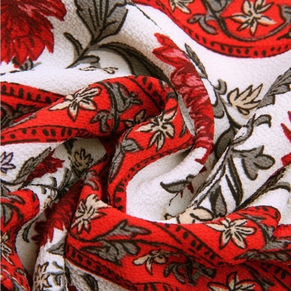 Floral Off the Shoulder Long Sleeve Romper - Picture 6 of 6